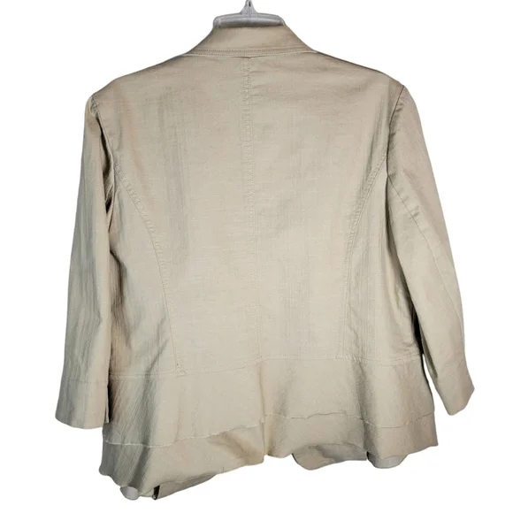 Roz & Ali tan cropped 3/4 sleeve open front blazer Size 1X - Picture 6 of 10